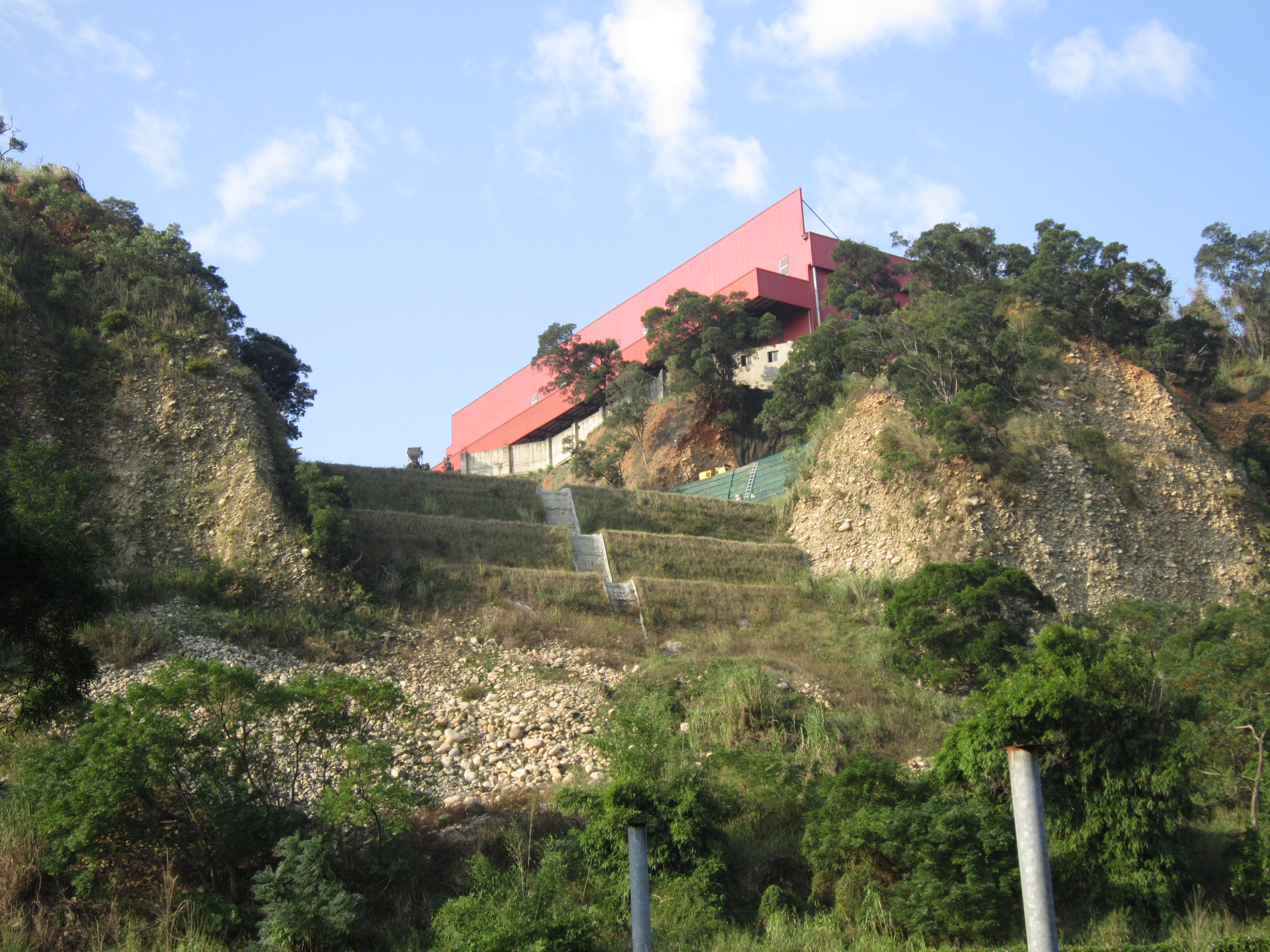 神岡鄉區外保安林崩塌地1.JPG